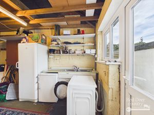 Garage- click for photo gallery